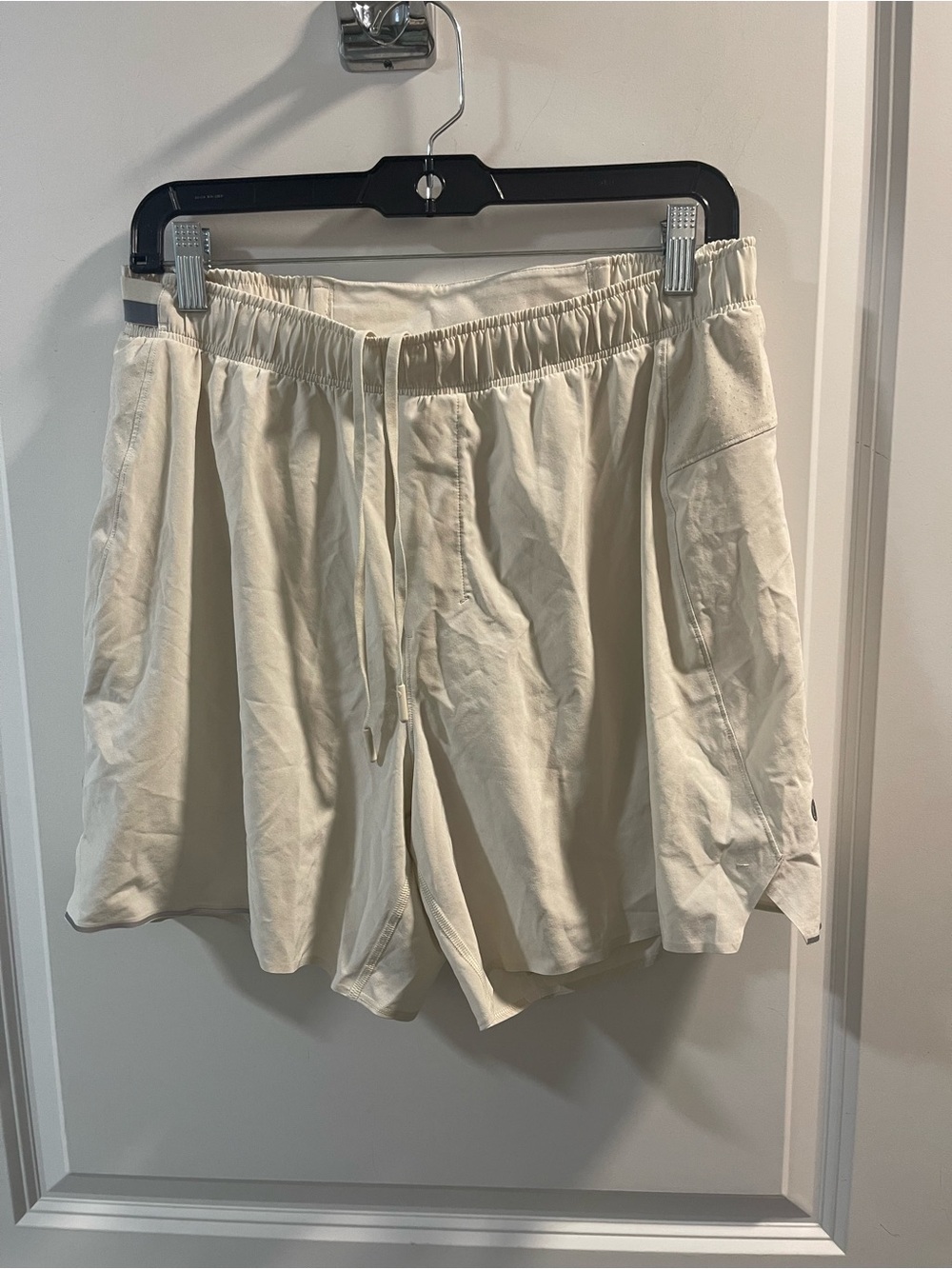 lululemon athletica Cream Elastic Waist Athletic Shorts